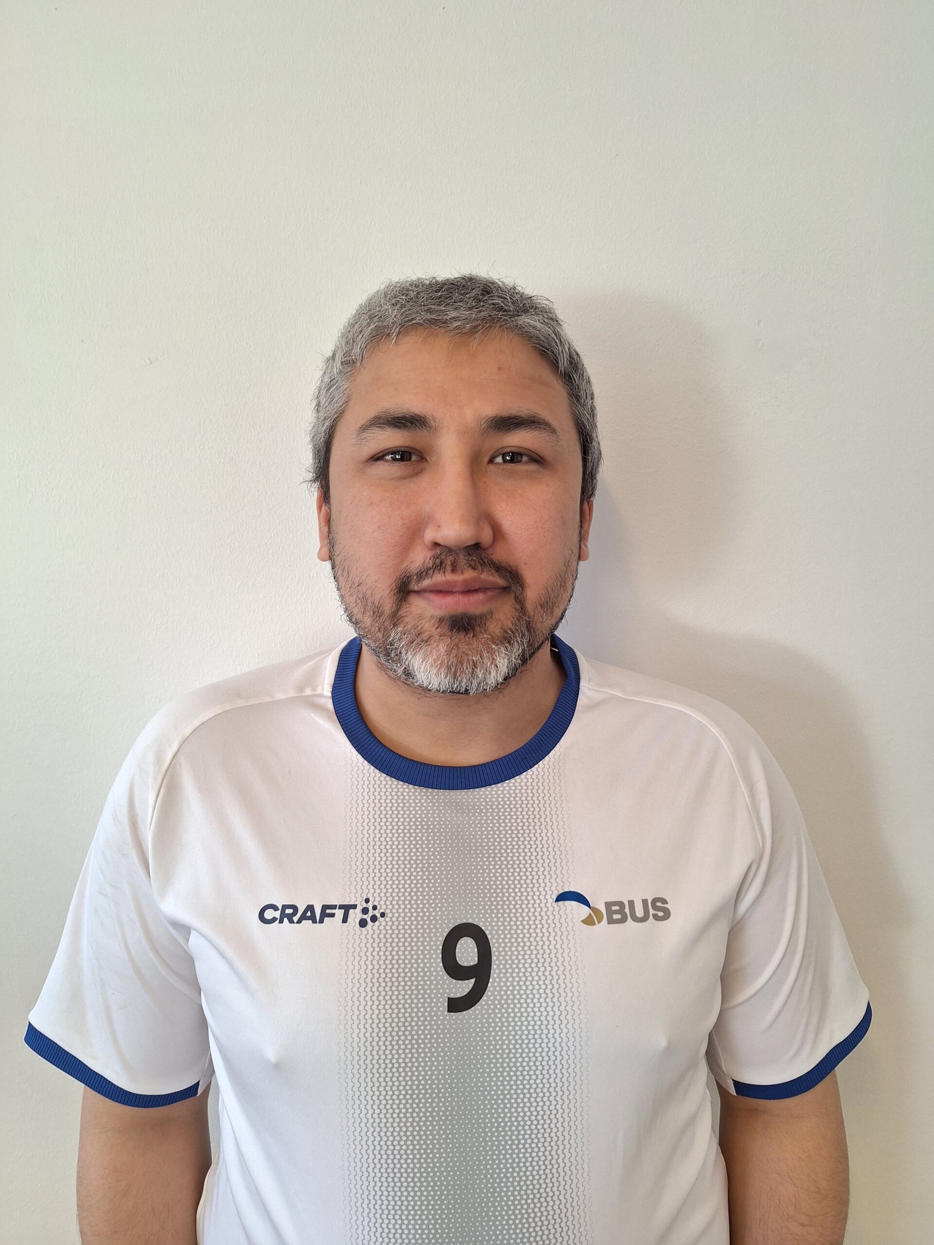 Reza Akbari